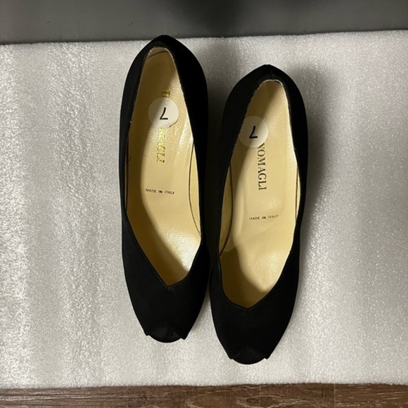 Bruno Magli black shoe open toe - Picture 8 of 8